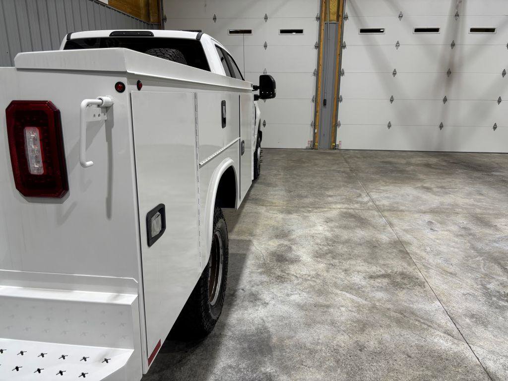 Used 2017 Ford F350 XL w/ Power Equipment Group AWD/4WD image 10