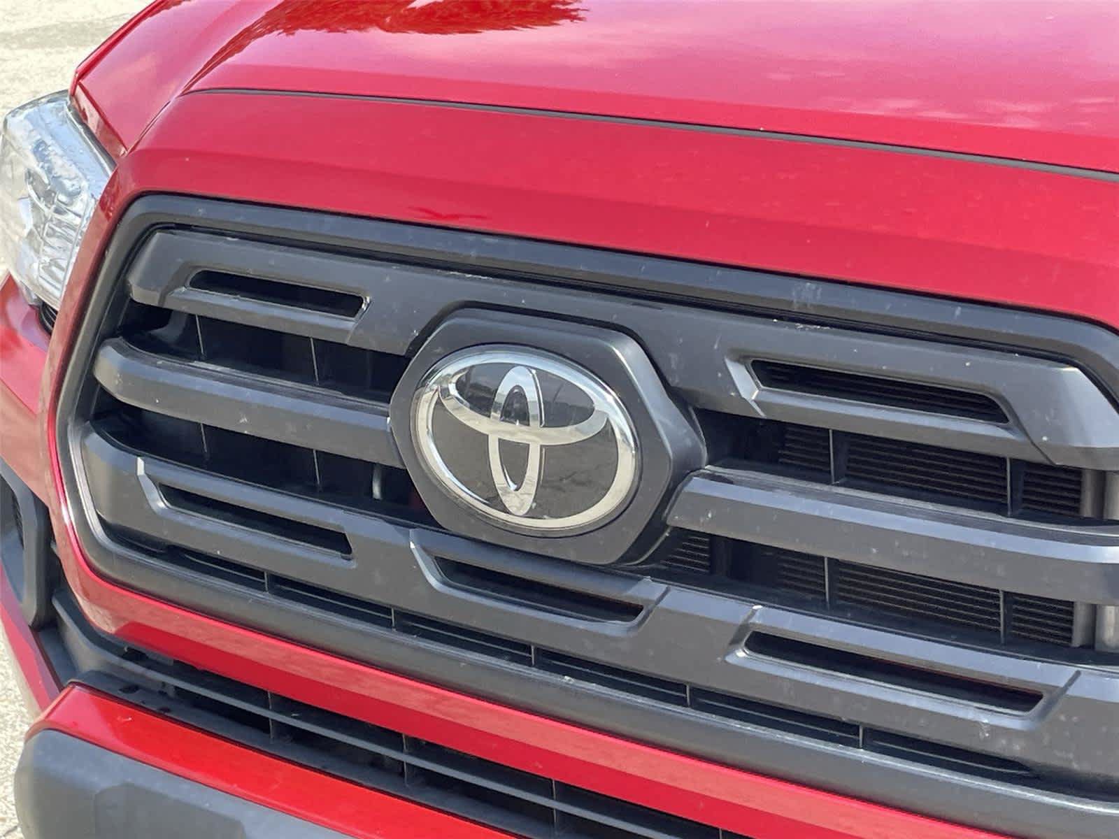 Used 2019 Toyota Tacoma SR w/ SR Convenience Package AWD/4WD image 10