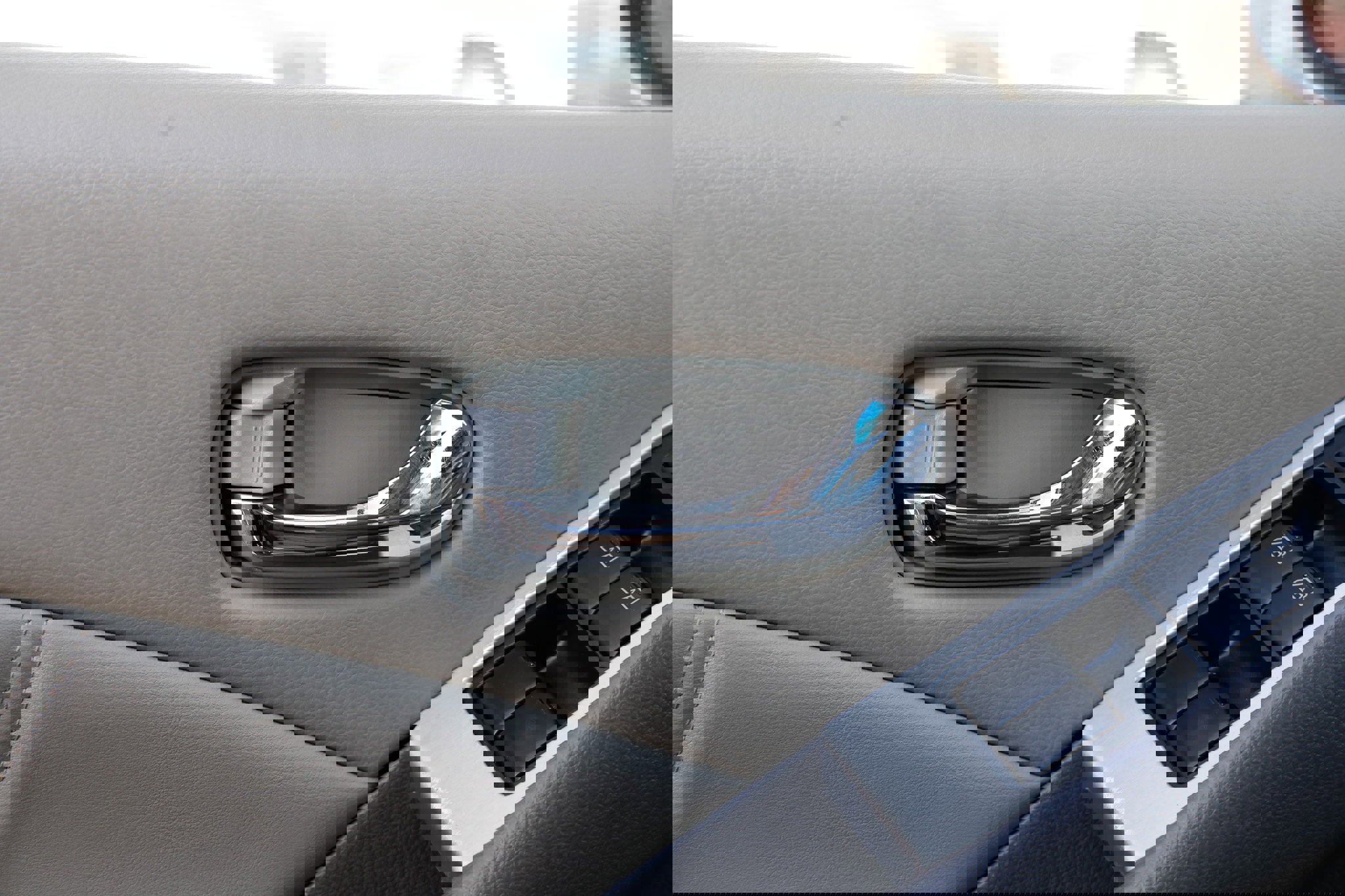 Used 2013 Nissan Murano SL w/ Navigation Pkg image 46