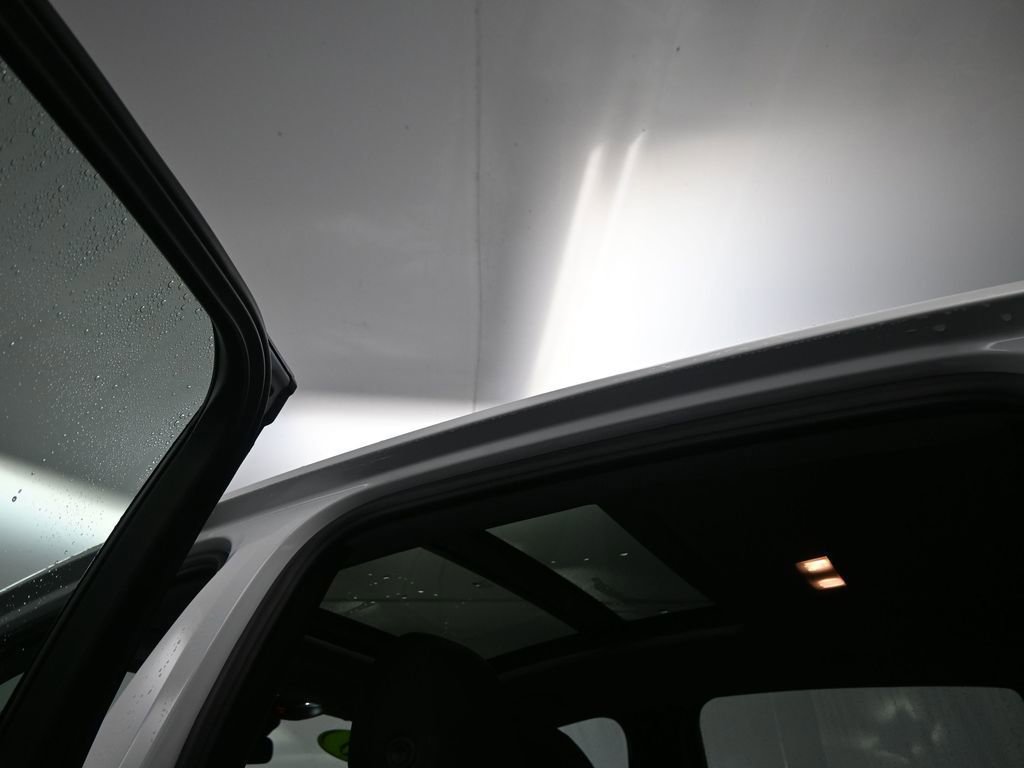 Used 2023 Chevrolet Malibu LT image 18