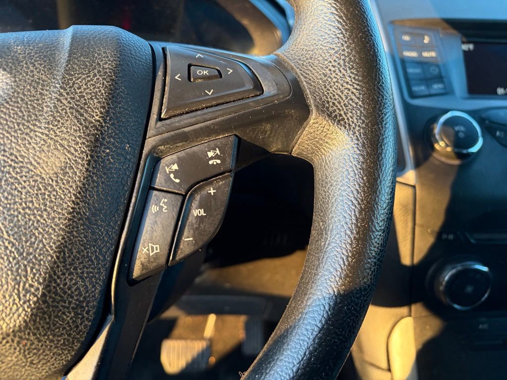 Used 2017 Ford Edge SE AWD/4WD image 24