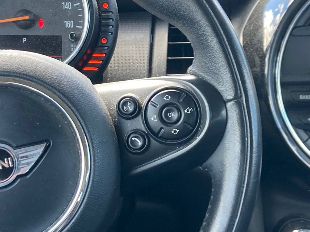 Used 2015 MINI Cooper 2-Door Hardtop FWD image 6