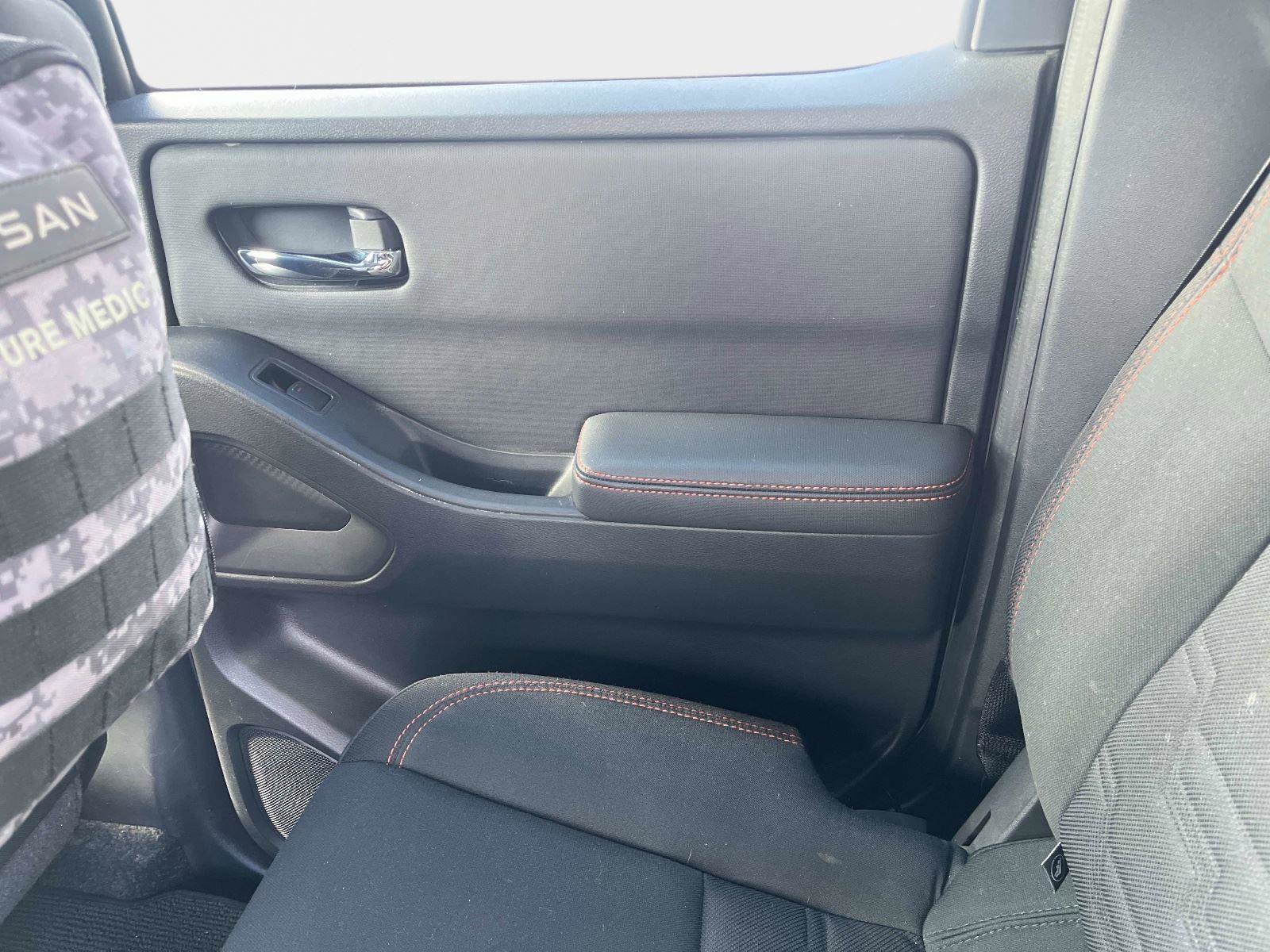 Certified 2023 Nissan Frontier PRO-4X w/ Technology Package image 15