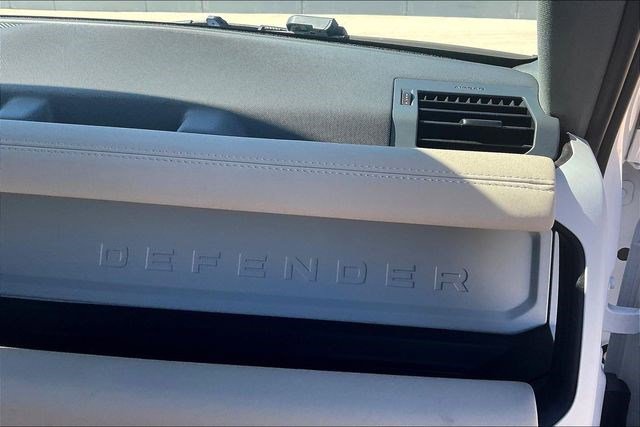 Used 2022 Land Rover Defender 90 X-Dynamic S image 20