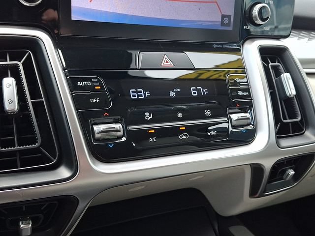 Used 2021 Kia Sorento S FWD image 15