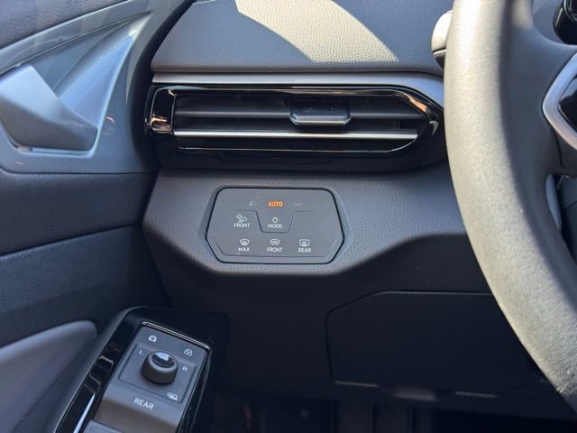 Used 2024 Volkswagen ID.4 Pro S image 28