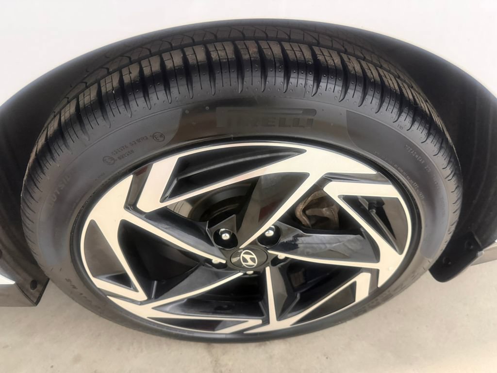 Certified 2026 Hyundai Sonata SEL FWD image 10