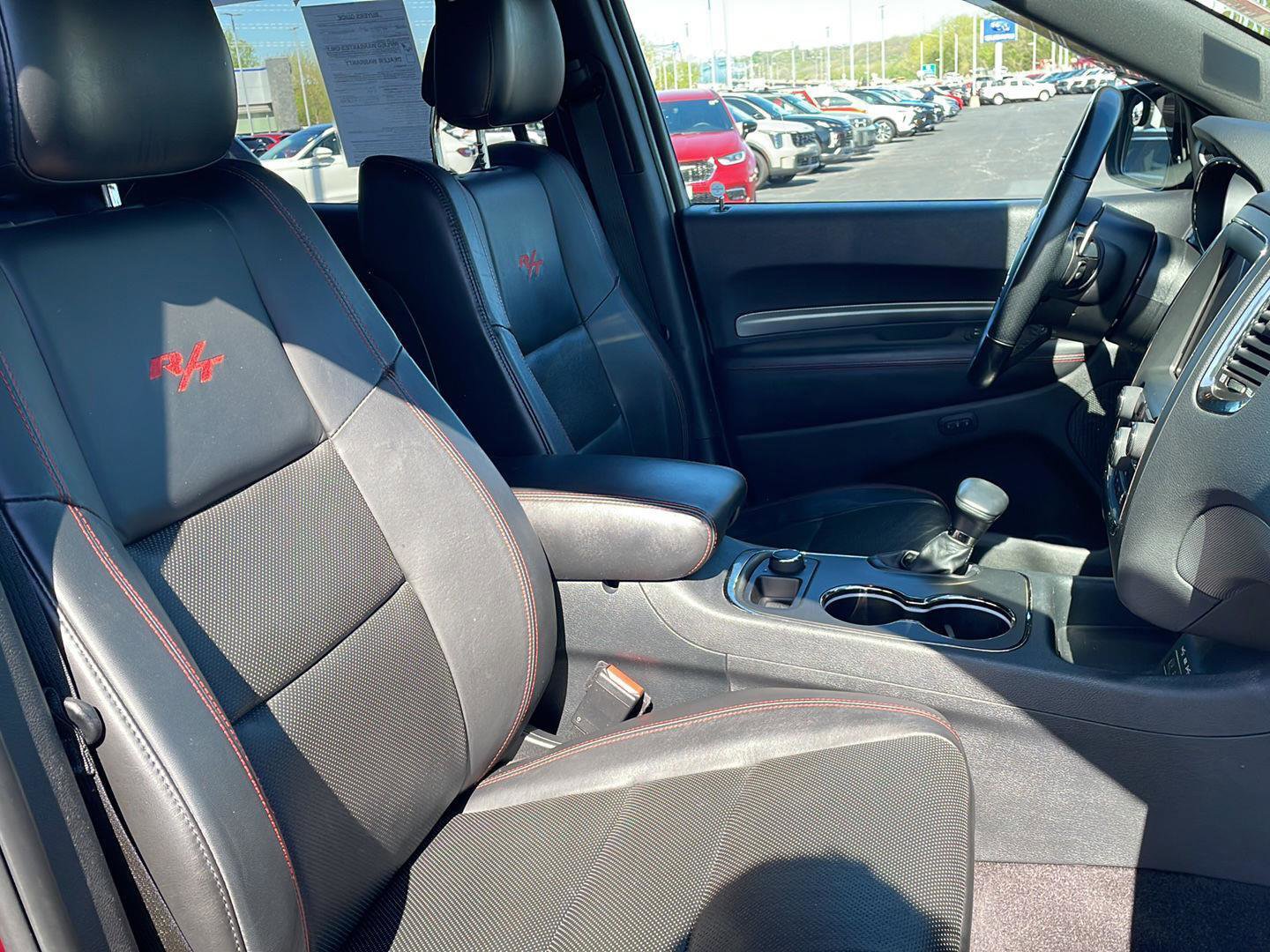 Used 2018 Dodge Durango R/T w/ Blacktop Package AWD/4WD image 30