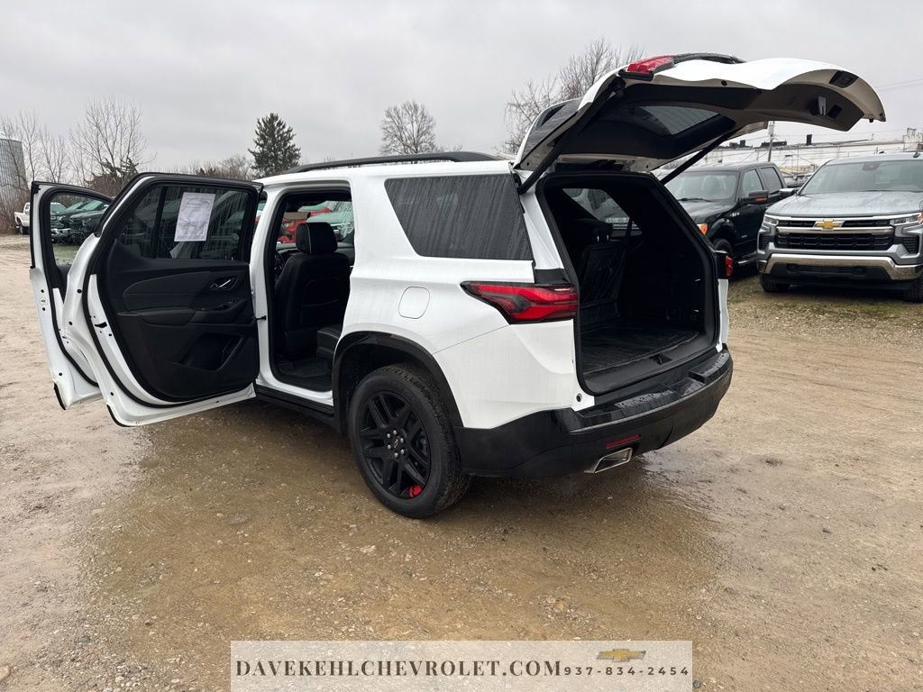 Used 2022 Chevrolet Traverse Premier w/ Redline Edition image 24