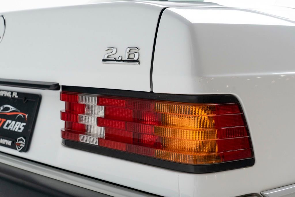 Used 1991 Mercedes-Benz 190 E 2.6 image 68