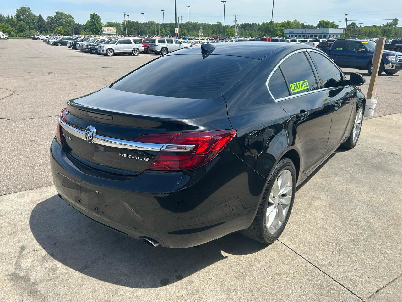 Used 2015 Buick Regal Premium FWD image 5