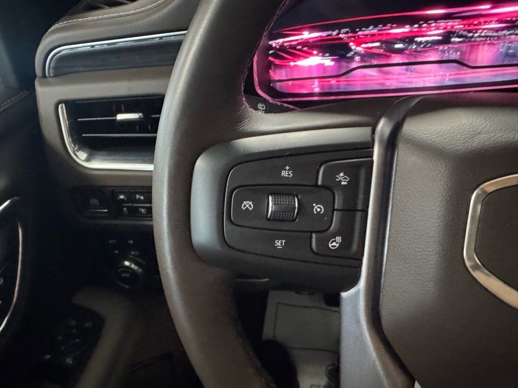 Used 2022 GMC Yukon SLT w/ SLT Premium Package image 22