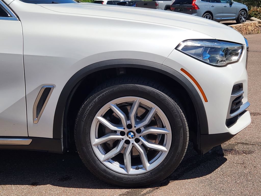 Used 2022 BMW X5 xDrive40i w/ Executive Package AWD/4WD image 29