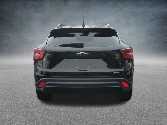 Certified 2024 Chevrolet Trax RS w/ Driver Confidence Package image 8