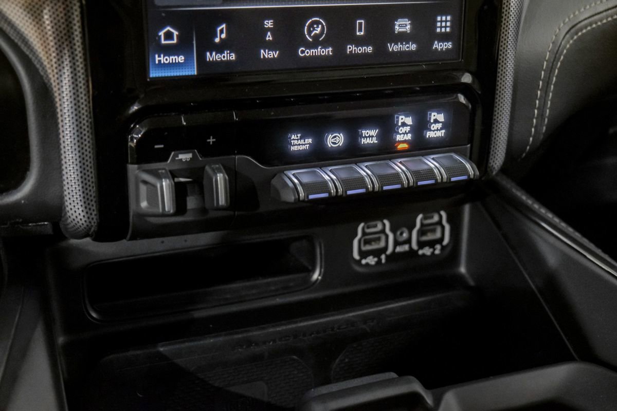 Used 2022 RAM 3500 Limited image 27