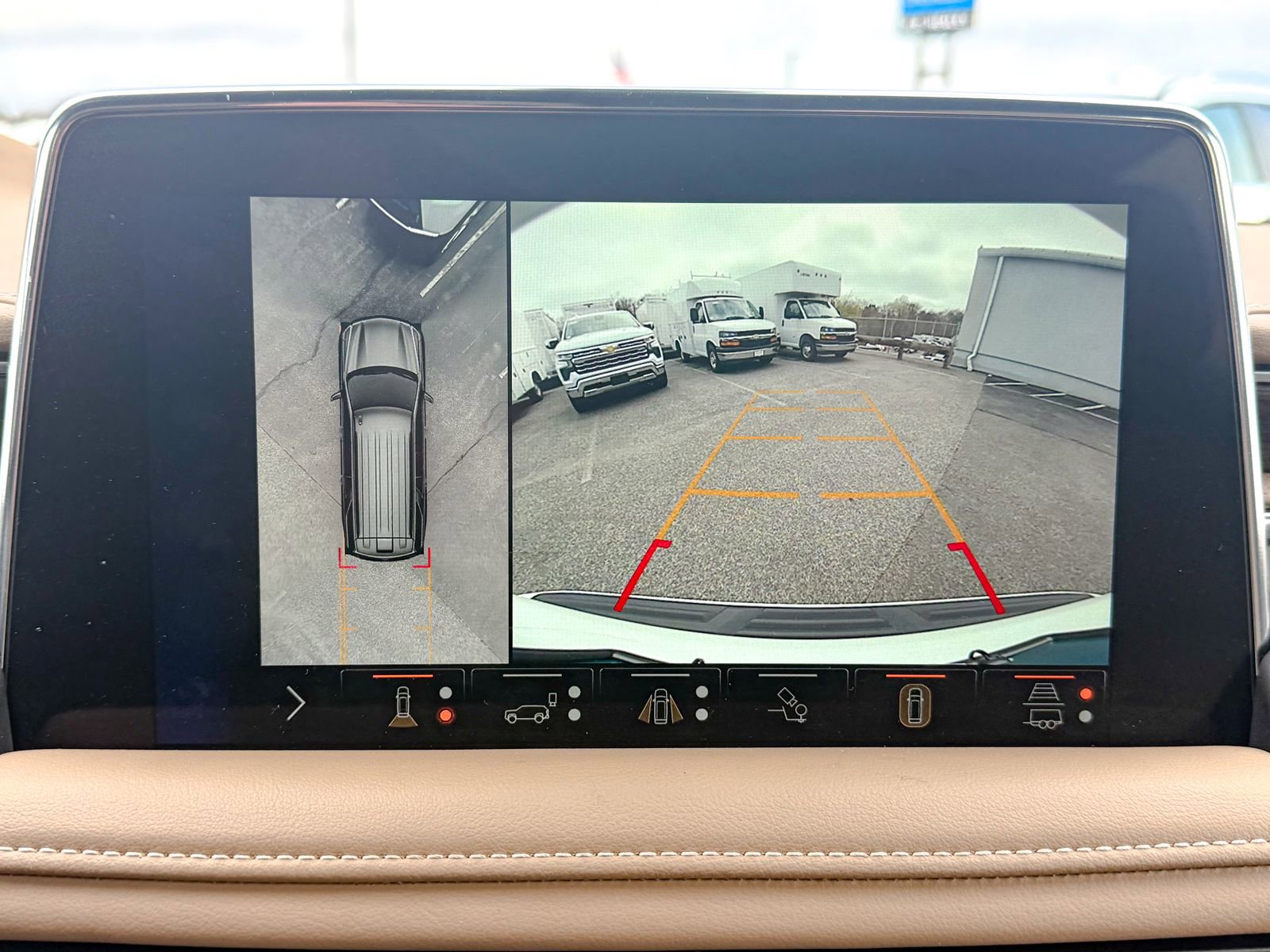 Certified 2022 Chevrolet Tahoe Premier AWD/4WD image 42