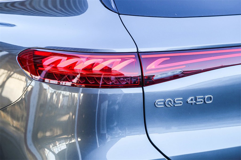 Used 2023 Mercedes-Benz EQS 450+ 4MATIC SUV image 9
