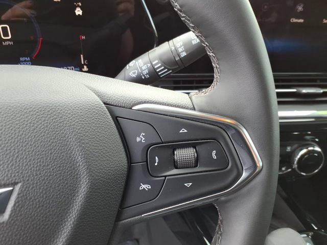 Used 2025 Chevrolet Trax ACTIV w/ Sunroof Package FWD image 20