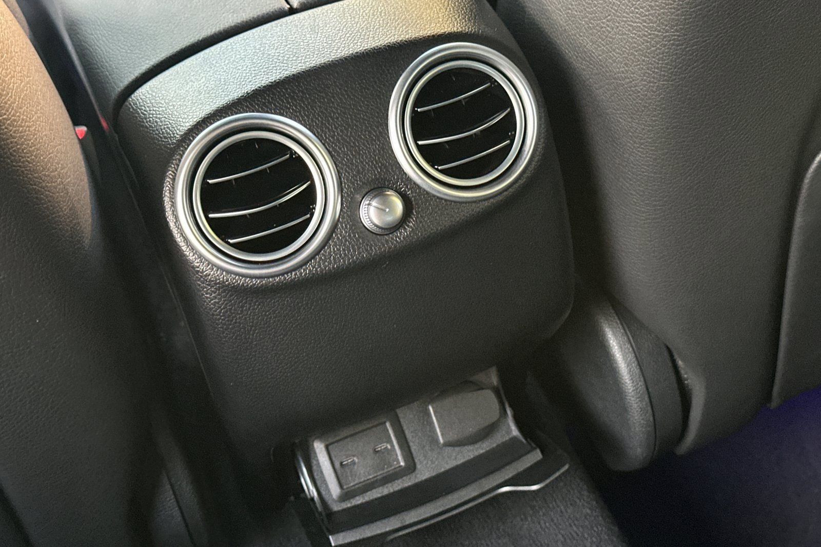 Certified 2022 Mercedes-Benz GLC 300 image 31