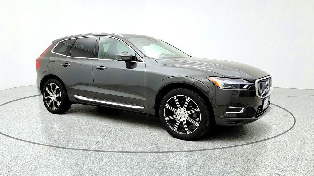 Used 2019 Volvo XC60 T5 Inscription w/ Protection Package AWD/4WD image 3