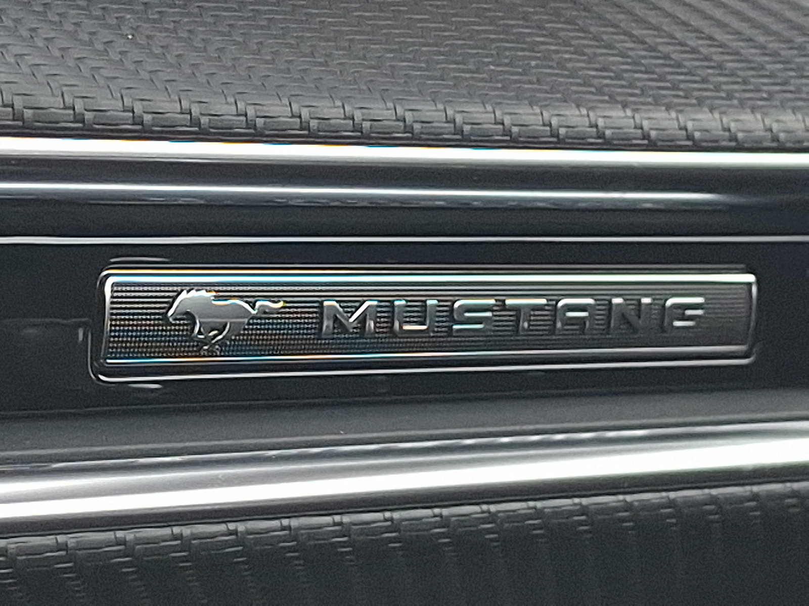 Used 2026 Ford Mustang Premium RWD image 30