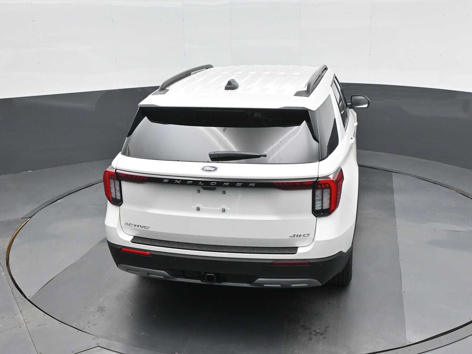 New 2026 Ford Explorer Active w/ Active Comfort Package AWD/4WD image 16