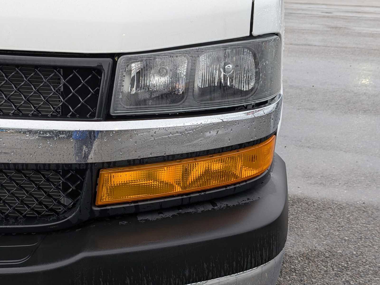 New 2024 Chevrolet Express 3500 w/ Power Convenience Package image 10