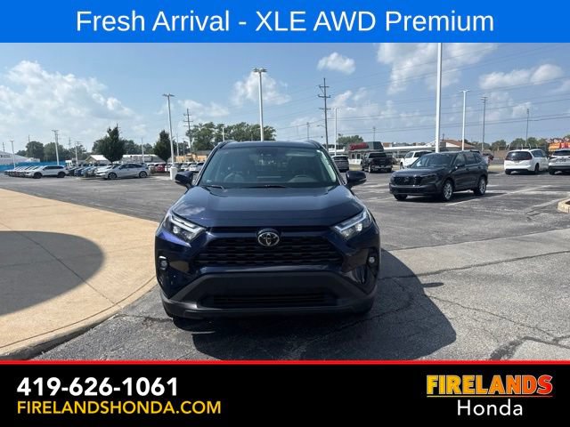 Used 2022 Toyota RAV4 XLE Premium AWD/4WD image 2