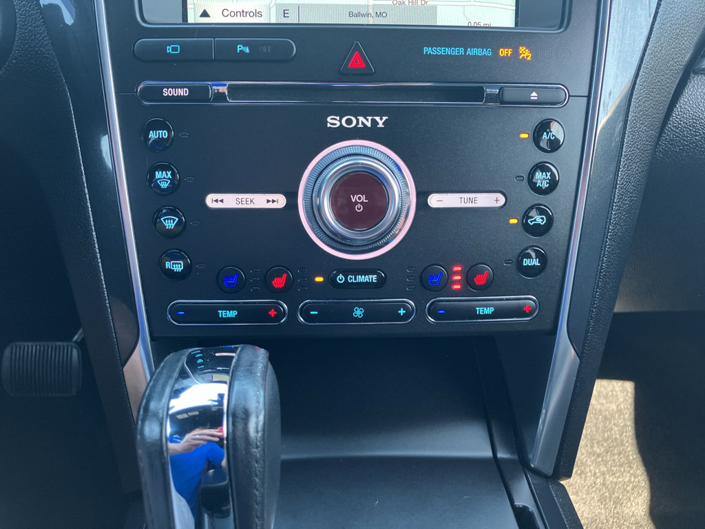 Used 2018 Ford Explorer Sport w/ Equipment Group 401A image 19