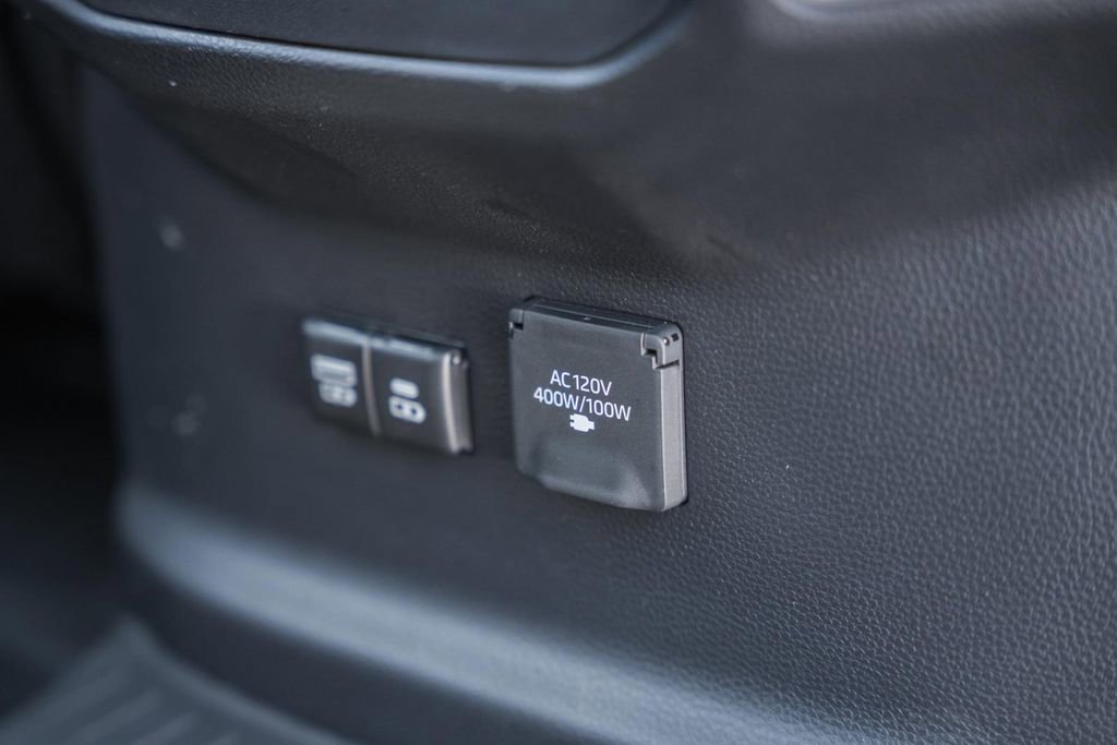 New 2026 Toyota Tundra Platinum AWD/4WD image 37