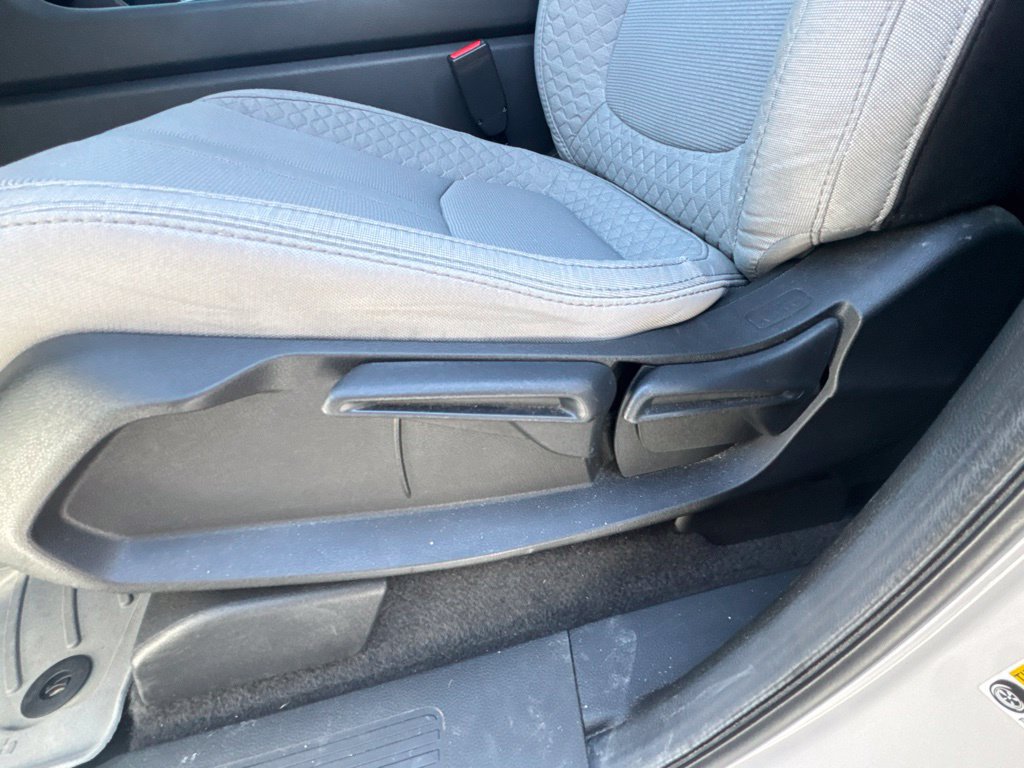 Certified 2024 Honda Pilot LX image 15
