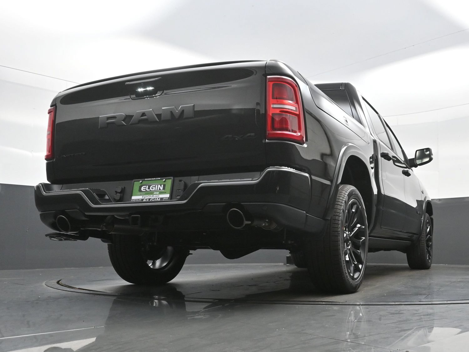 New 2027 RAM 1500 Limited AWD/4WD image 17