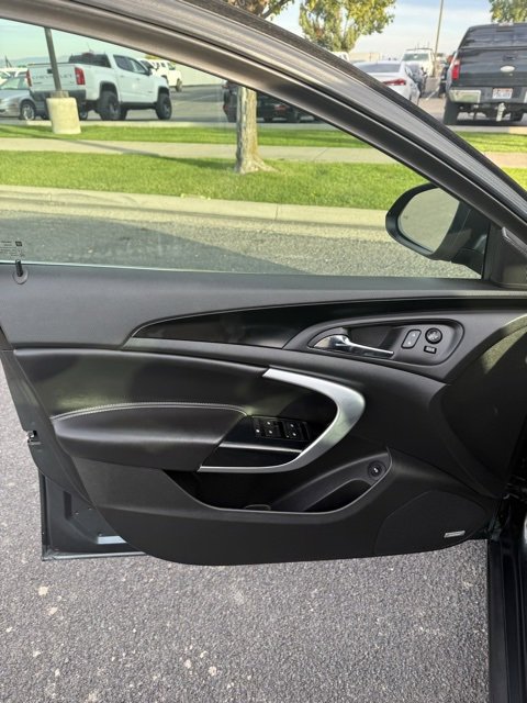 Used 2017 Buick Regal GS w/ Driver Confidence Package #2 image 13