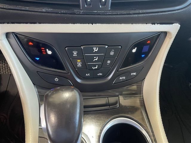 Used 2020 Buick Envision Preferred AWD/4WD image 16