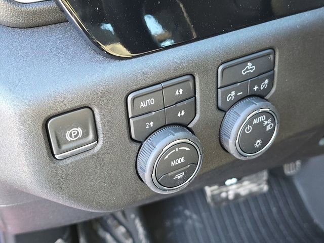 New 2025 Chevrolet Silverado 1500 LT image 18