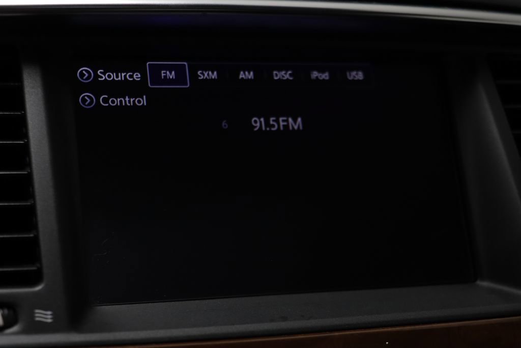 Used 2018 INFINITI QX80 4WD w/ All Season Package image 8