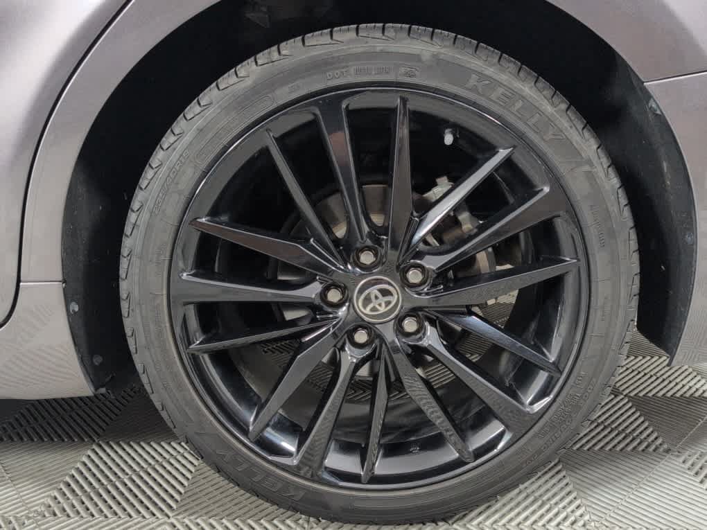 Used 2024 Toyota Camry XSE FWD image 10