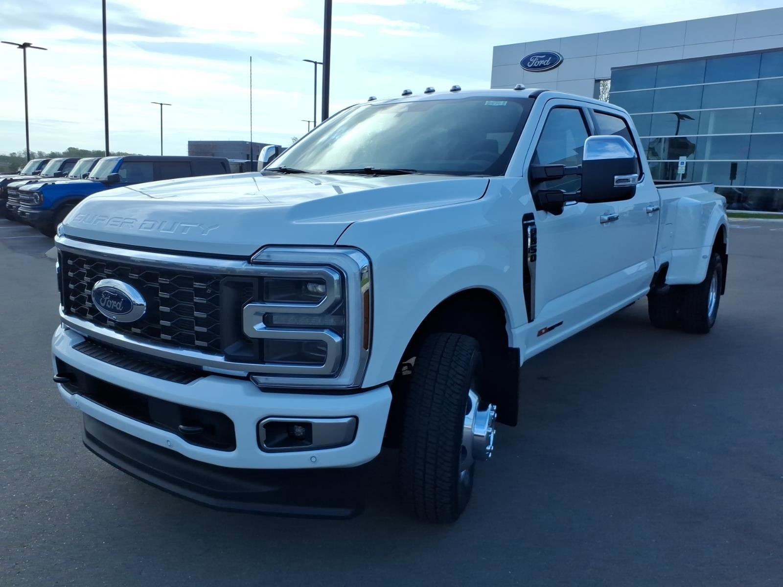 New 2026 Ford F350 Platinum image 7