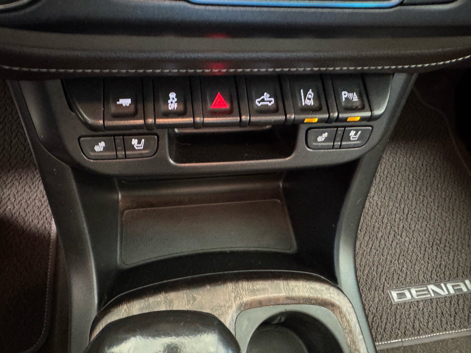 Used 2022 GMC Canyon Denali AWD/4WD image 24