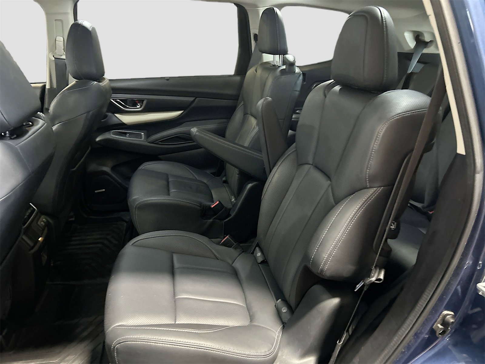 Used 2021 Subaru Ascent Limited w/ Technology Package image 26