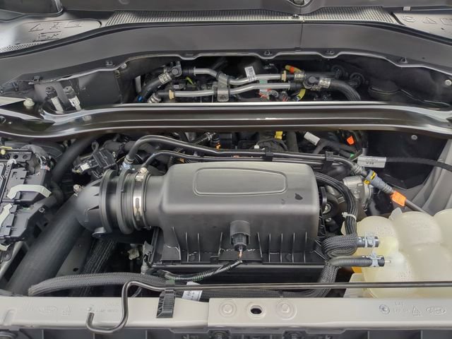Used 2023 Ford Explorer ST-Line image 24