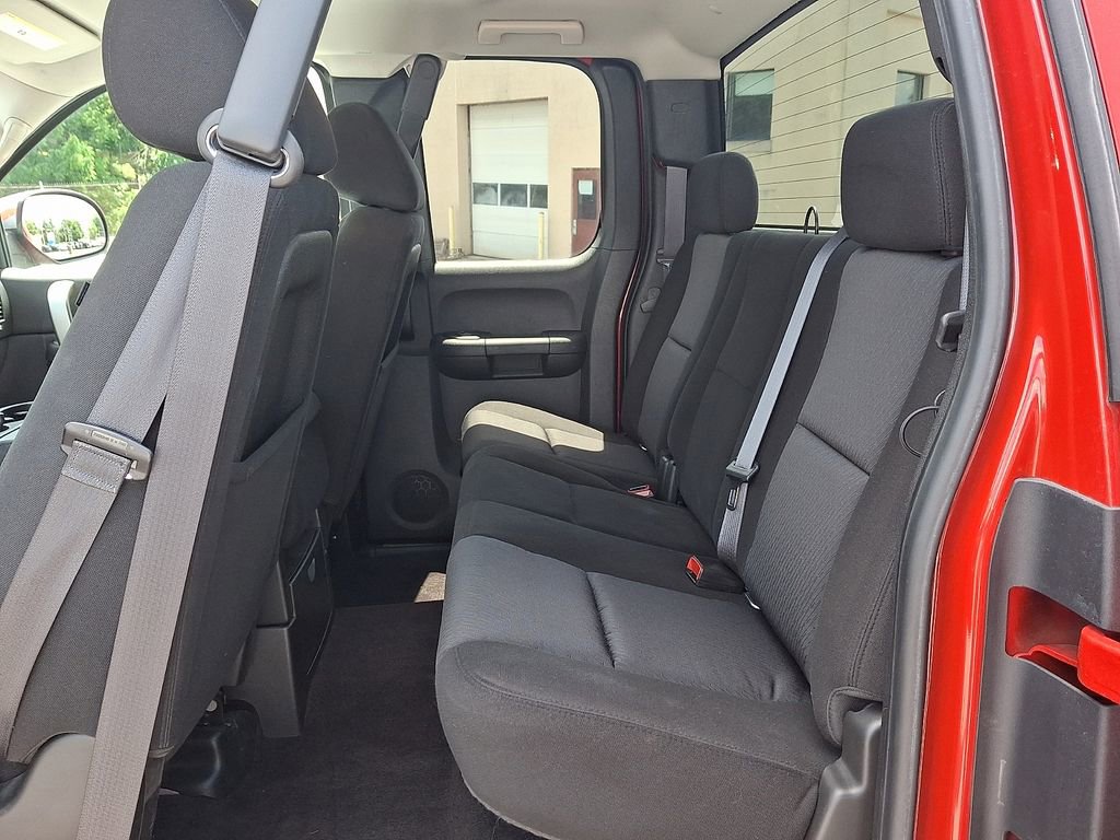 Used 2011 GMC Sierra 1500 SLE w/ Power Tech Package AWD/4WD image 10