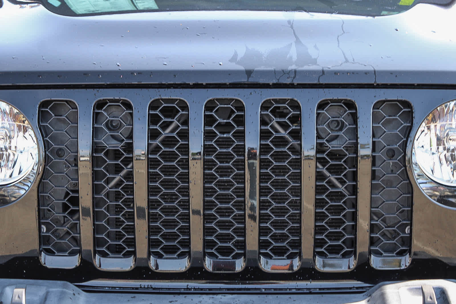 Used 2021 Jeep Gladiator Sport image 11