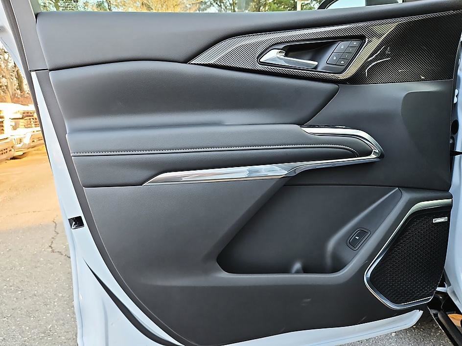 New 2026 Chevrolet Traverse High Country image 14