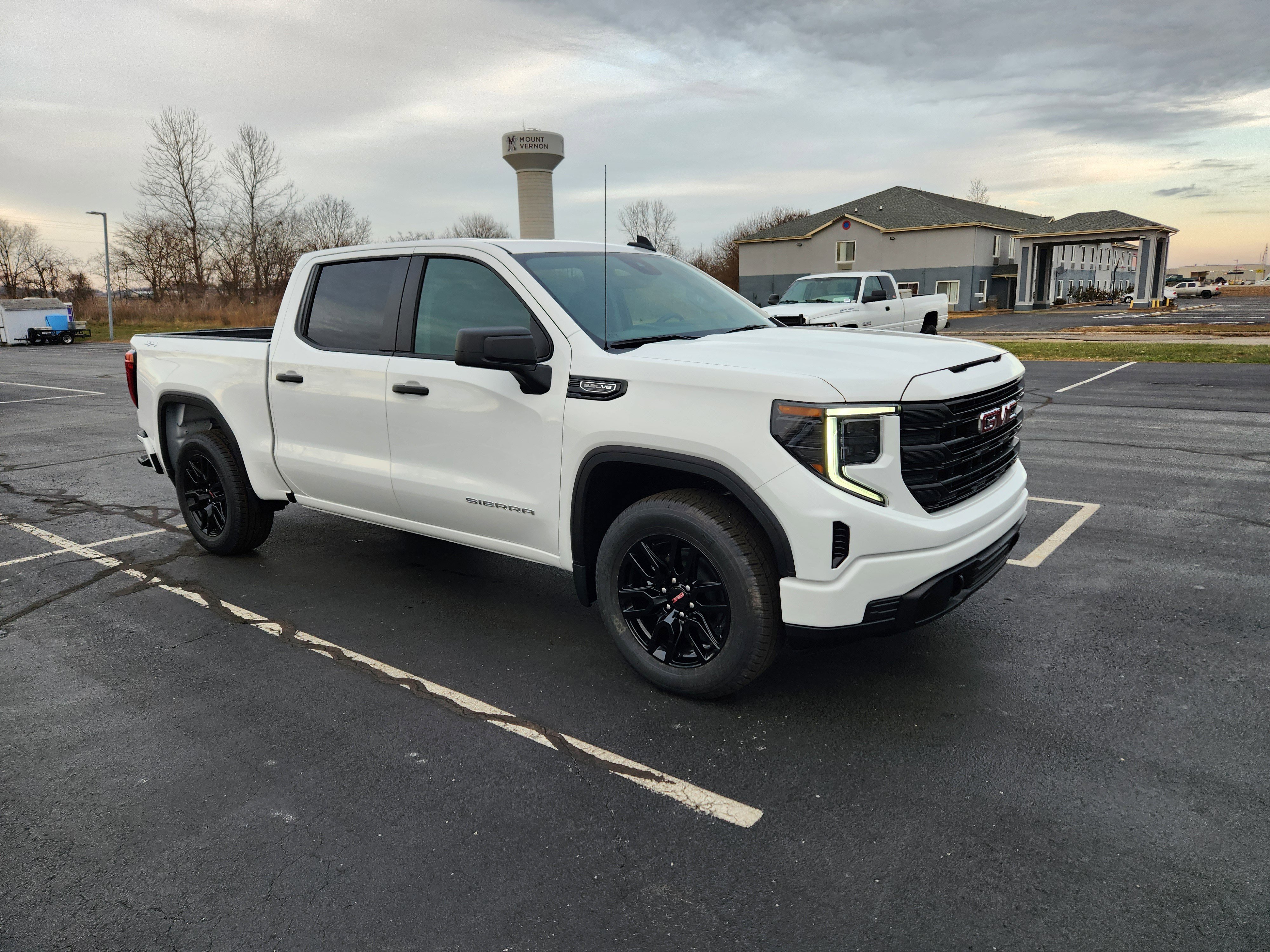 New 2026 GMC Sierra 1500 Pro w/ Graphite Edition image 6
