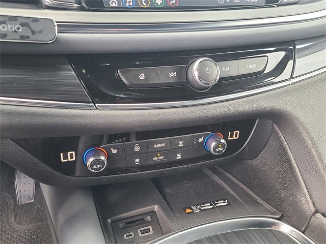 Used 2024 Buick Enclave Essence w/ Technology Package image 34