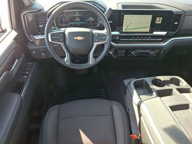 Certified 2025 Chevrolet Silverado 2500 LT w/ Convenience Package image 9