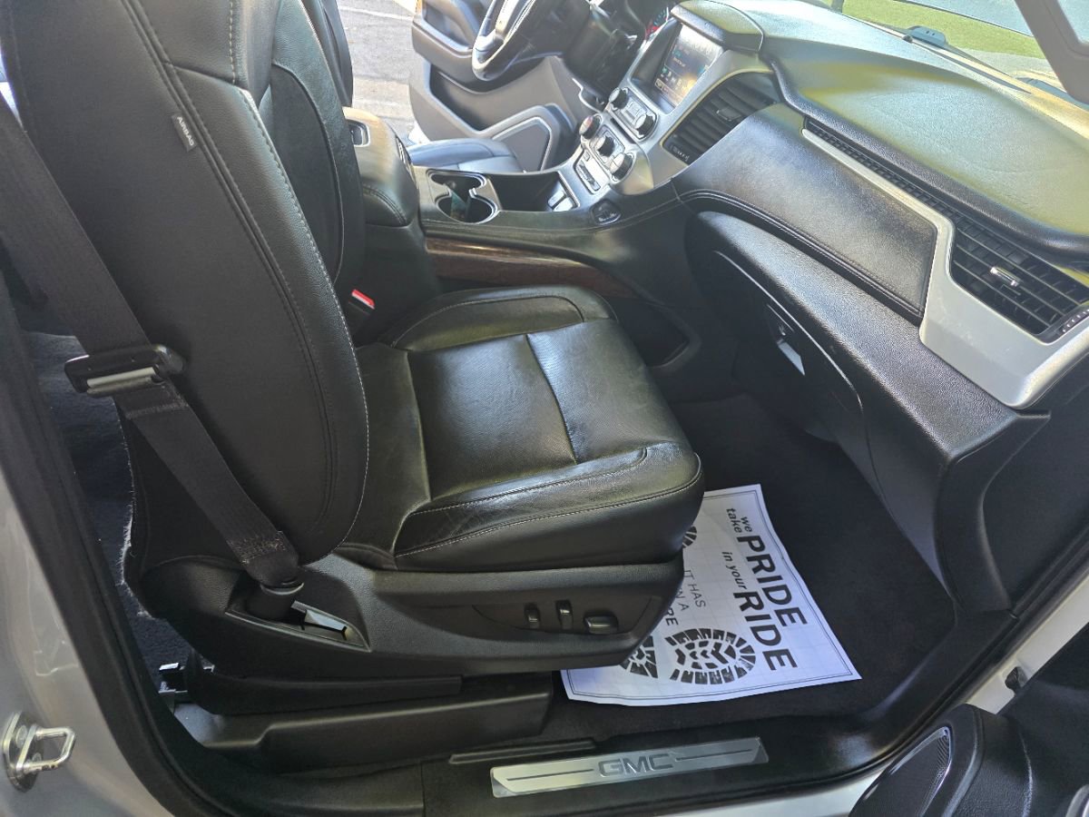 Used 2019 GMC Yukon XL SLT w/ Open Road Package image 26