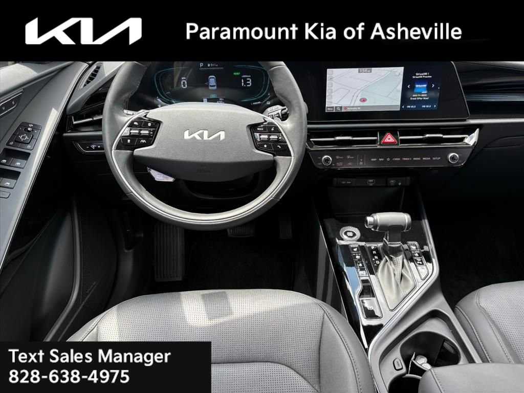 Certified 2025 Kia Niro FWD image 24