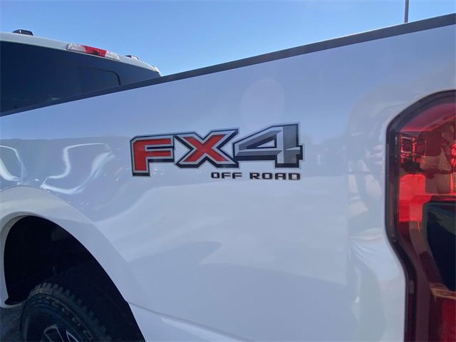 New 2026 Ford F250 4x4 Crew Cab Super Duty image 5